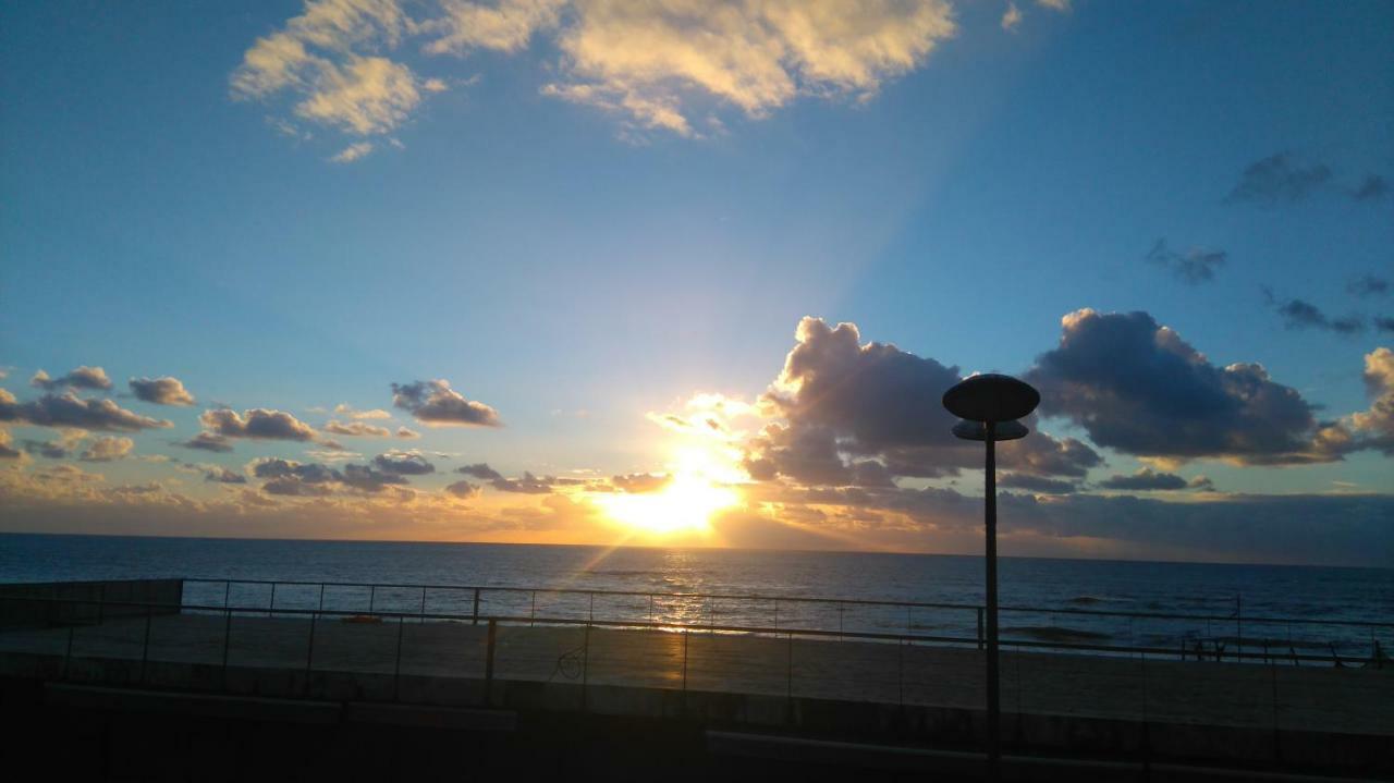 Beach Front Sunset Apartment Apúlia Dış mekan fotoğraf